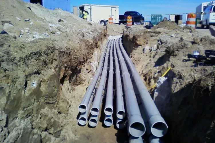 Conduit duct bank laid in an open trench